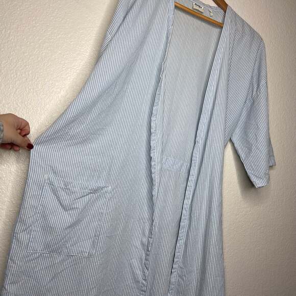 Vintage Angelica Baby Blue Striped Bathrobe - Picture 3 of 5